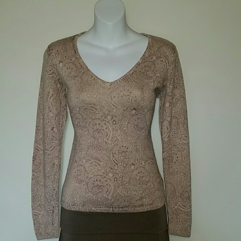 NY&Co Shimmery light sweater